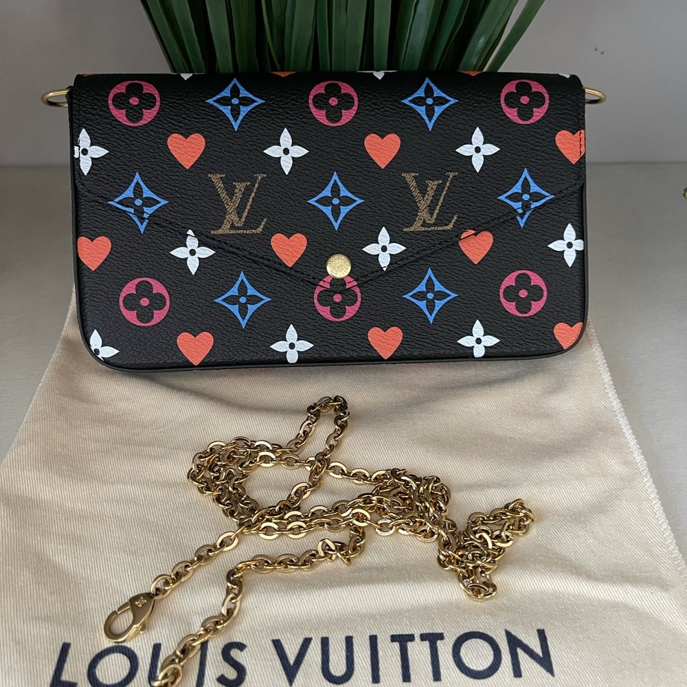 ♠️Louis Vuitton ♠️ - Picture 11 of 13
